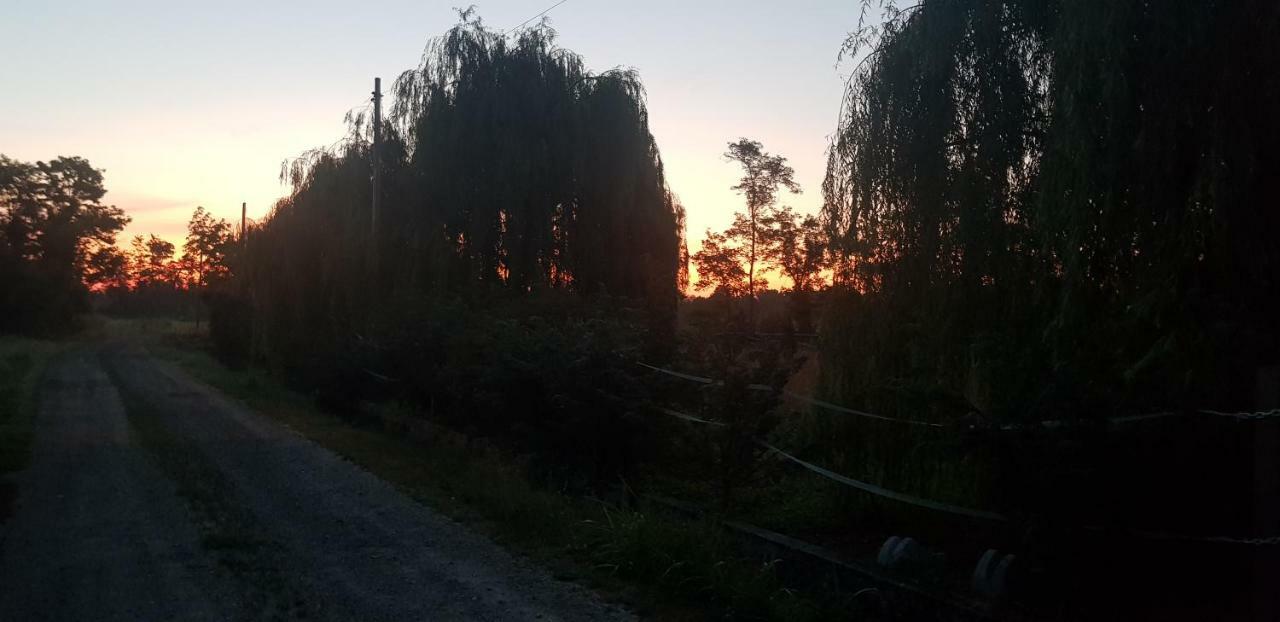 Az.Agr.Cascina Moretta Momo Экстерьер фото